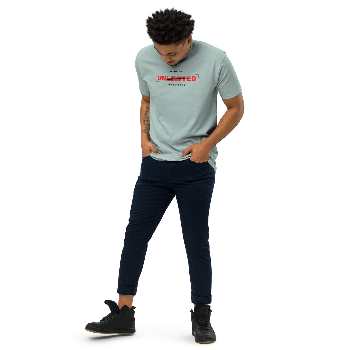 Men’s premium heavyweight Graphic T-shirt - FashFellow